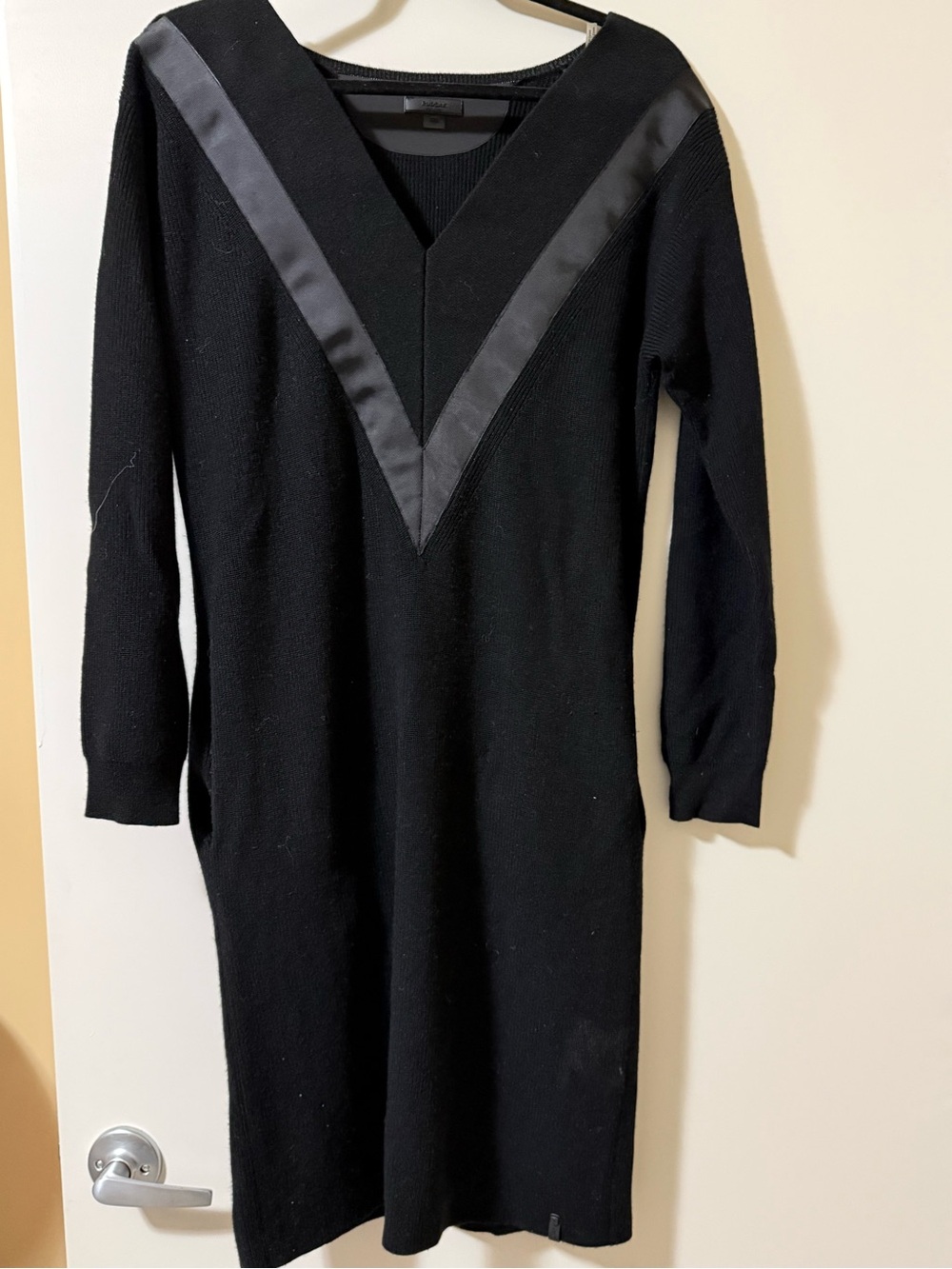RUDSAK S EUC  Black V-Neck Knit Dress with Satin Trim wool blend